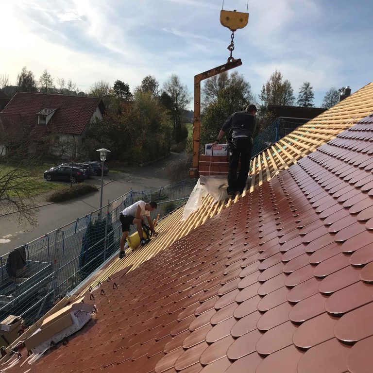Zimmerei Schlegel Dachdeckung Biberschwanz Ziegel