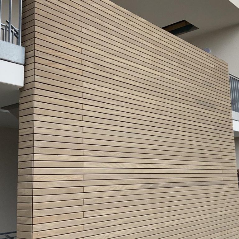 Zimmerei Schlegel moderne Holzfassade außen