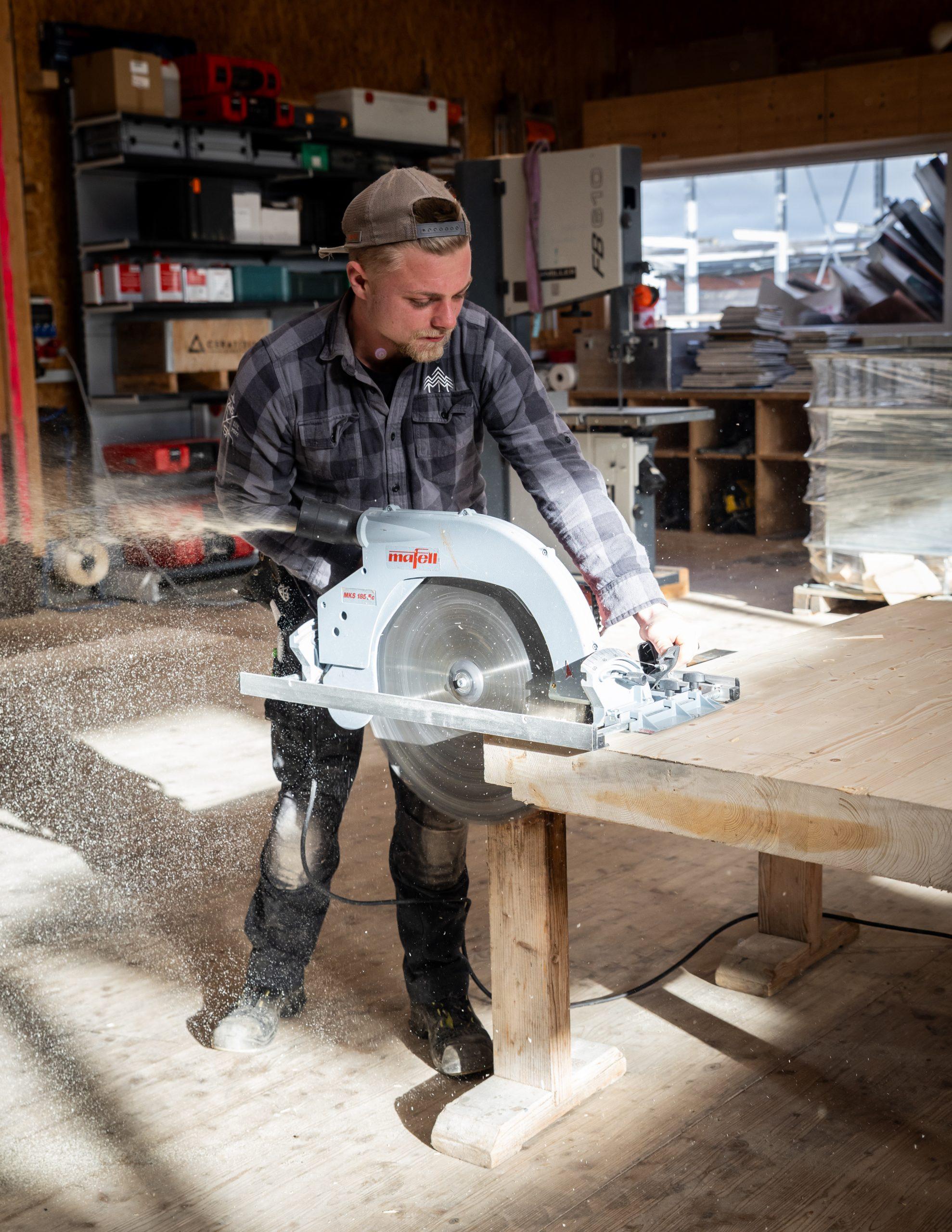 Ricky Waldraff Action